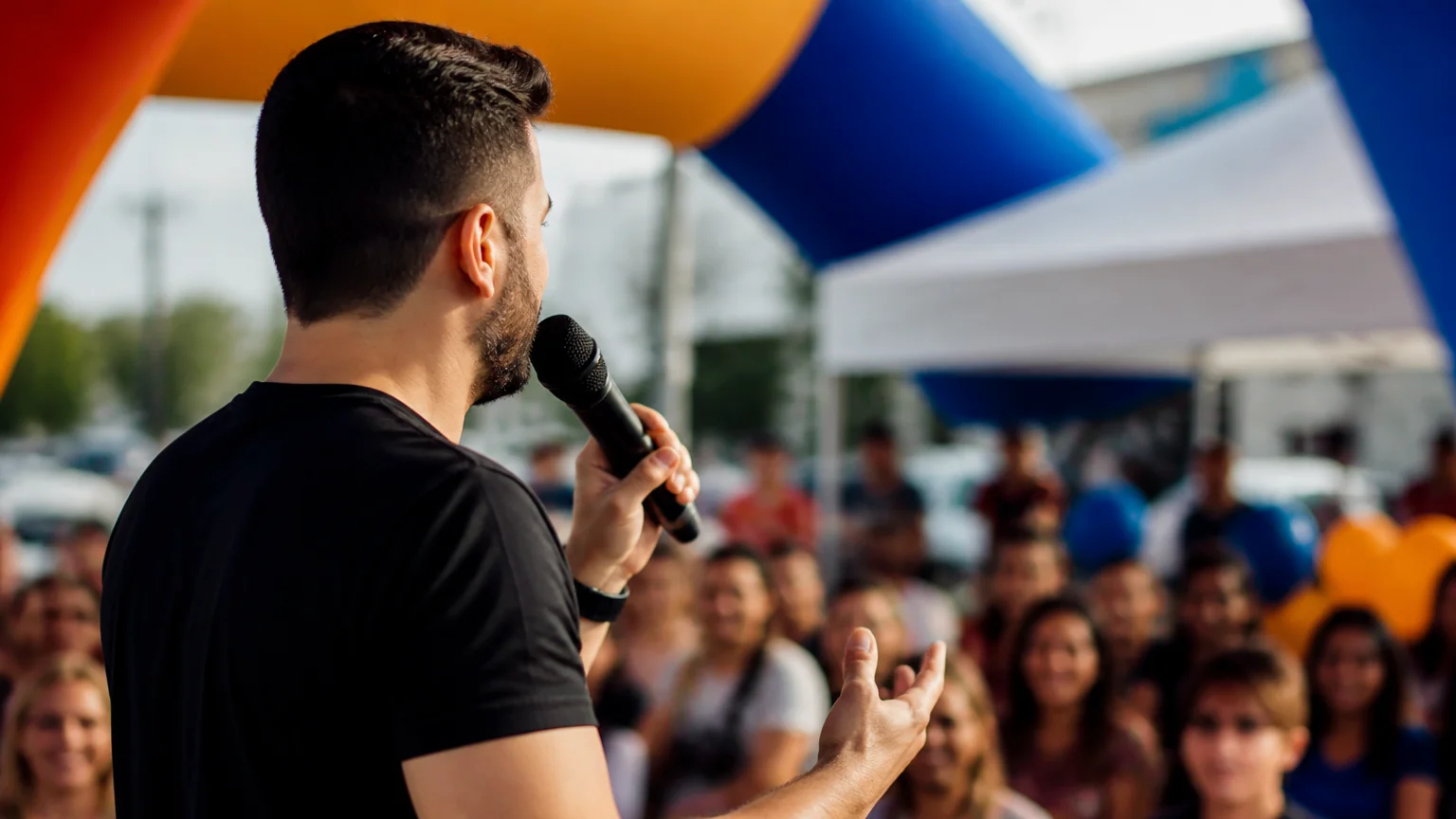 Locução para eventos promocionais: como engajar e vender Locução para eventos promocionais: como engajar e vender